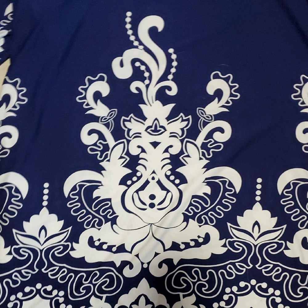 White Mark Tunic - Women's 3XL, Navy Background with White Floral Scroll Design - Picture 3 of 3